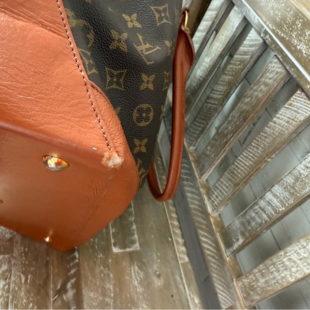 Vintage JUMBO Monogram Louis Bag - Picture 15 of 15